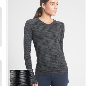 Athleta Women's Momentum Top Space Dye Black